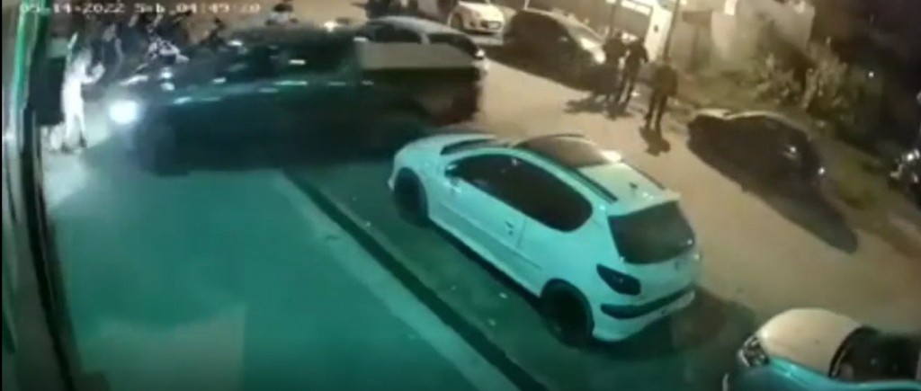 Locura en Formosa: lo echaron de un boliche e incrustó su auto contra el local | Información General