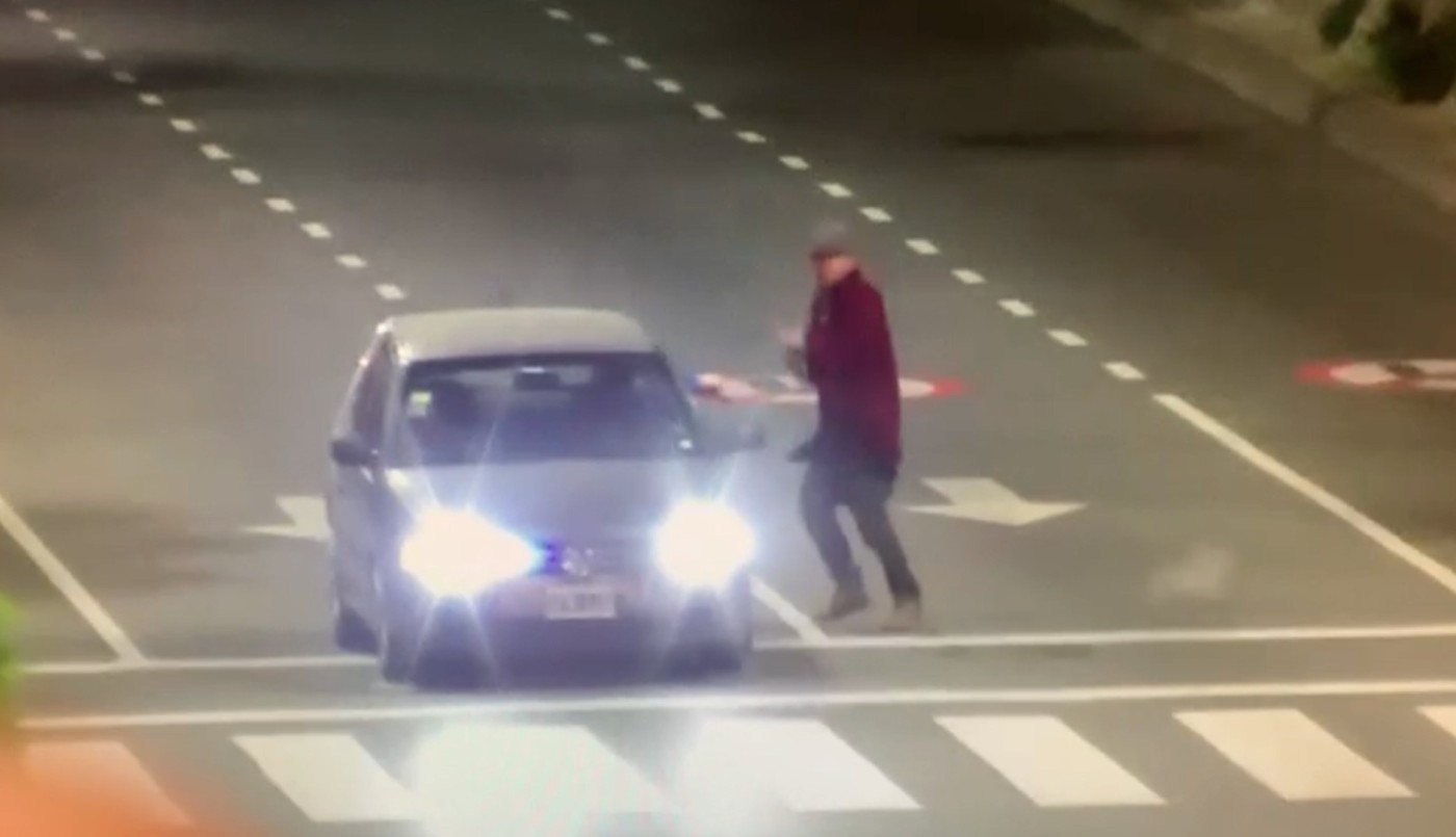 Dos años de prisión en suspenso para el policía que disparó a un limpiavidrios | Información General