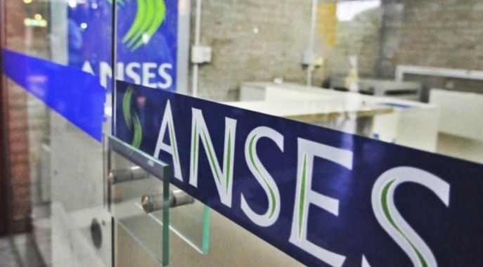 Denunciaron contagios en cadena de Covid-19 en dependencias de Anses por insuficientes precauciones | Información General