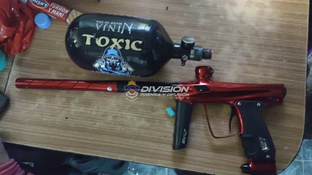 Encontró a la venta en Facebook la pistola de paintball que le robaron | Información General