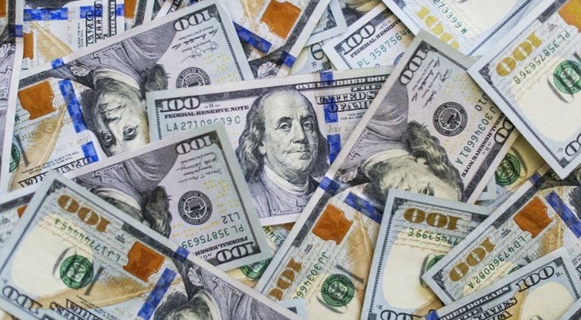 El dólar blue cerró mayo a $206 | Economía y negocios