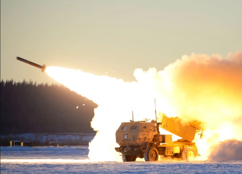 EE.UU. manda misiles de medio alcance a Ucrania y Rusia acusa a Washington de "echar leña al fuego" | Internacionales