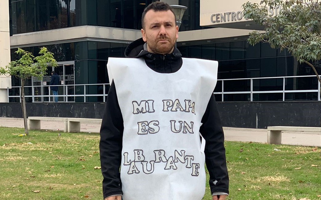 Piden liberación del taxista detenido por llevar a dos ladrones como pasajeros | Rosario y la región