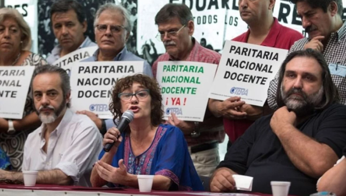 Gobierno y CTERA pasaron a cuarto intermedio en la reunión paritaria | Información General