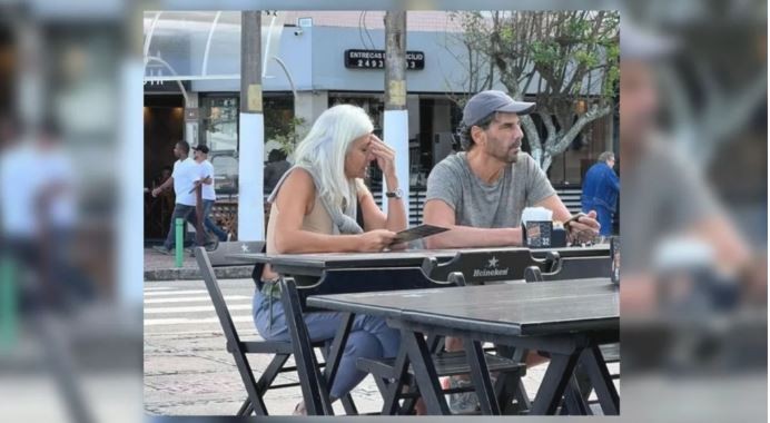 Descubren a Juan Darthés en un bar de Río de Janeiro: la foto del gesto de su esposa que se hizo viral | Información General