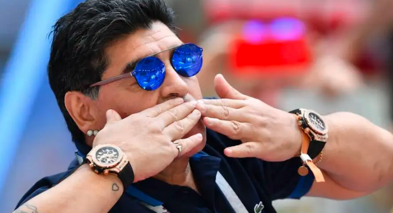 Los hijos de Maradona denunciaron que faltan relojes de oro del container que llegó de Dubai | Información General