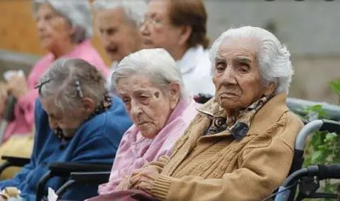 El PAMI reafirmó su compromiso para erradicar el maltrato hacia las personas mayores | Servicios