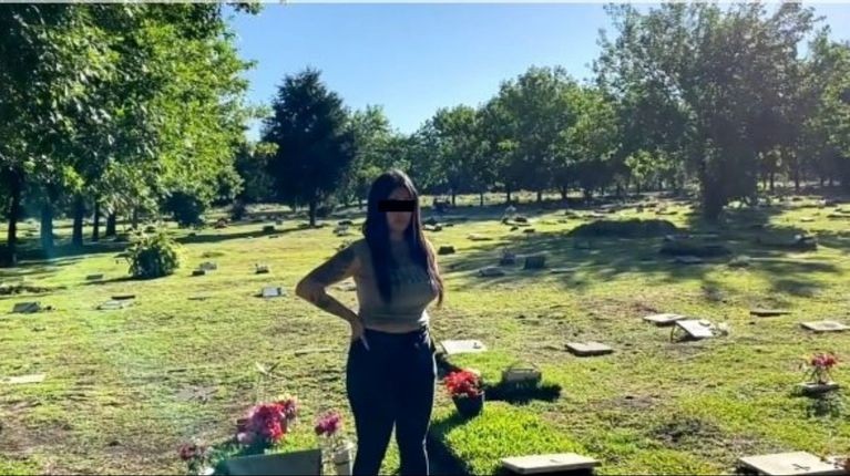 Grabaron una porno en el cementerio de Hurlingham y los denunciaron por profanar la tumba de un nene | Información General