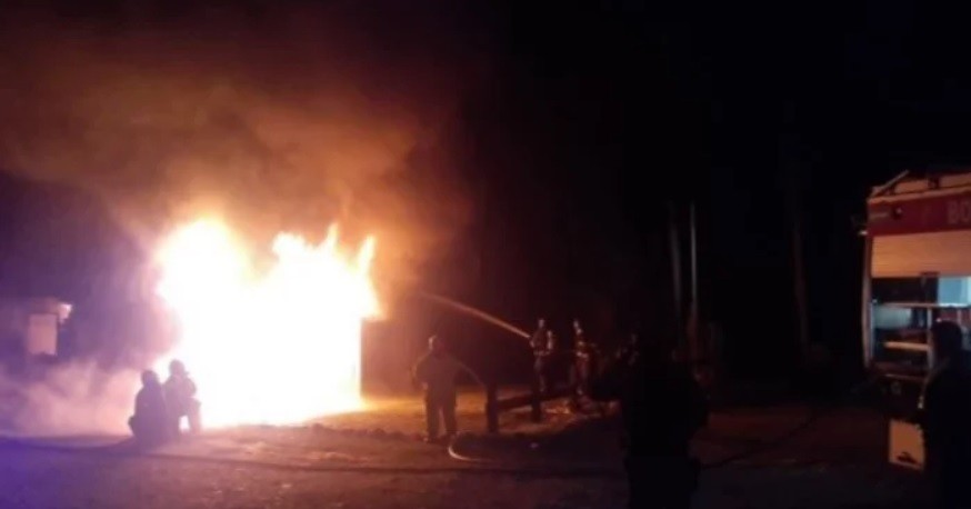 Grupo mapuche RAM se atribuyó el incendio a una oficina pública | Información General