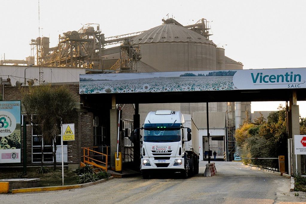 Trabajadores aceiteros en alerta por la situación concursal de la empresa Vicentin | Rosario y la región