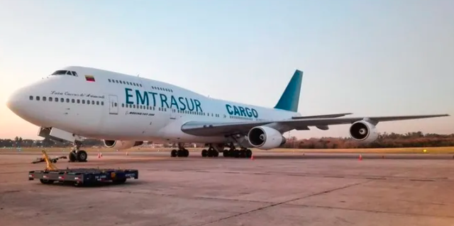 Hallaron fotos de misiles y banderas contra Israel en el celular del piloto del avión venezolano-iraní | Política