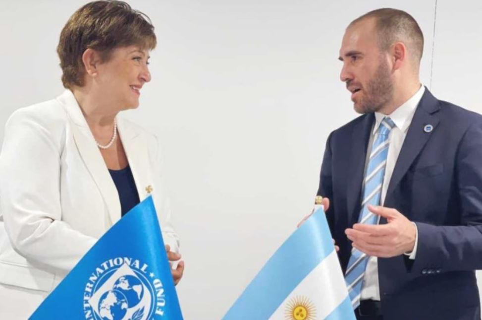 Argentina pagó al FMI con reservas: cayeron a US$ 38.000 millones | Economía y negocios