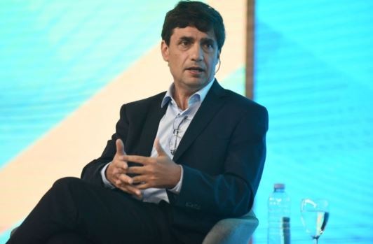 Lacunza sobre el dólar: “La causa es que hay un agujero fiscal financiado con inflación” | Economía y negocios