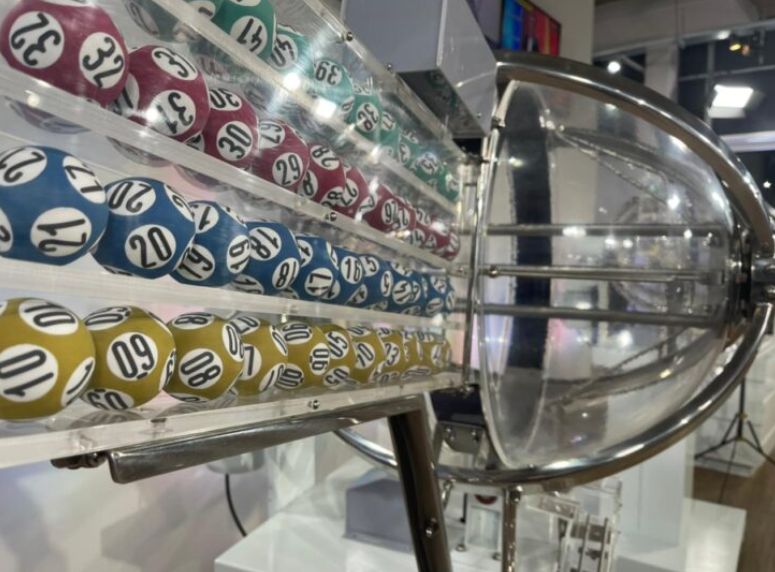 Dos apostadores ganaron sumas millonarias en el Quini 6 | Información General