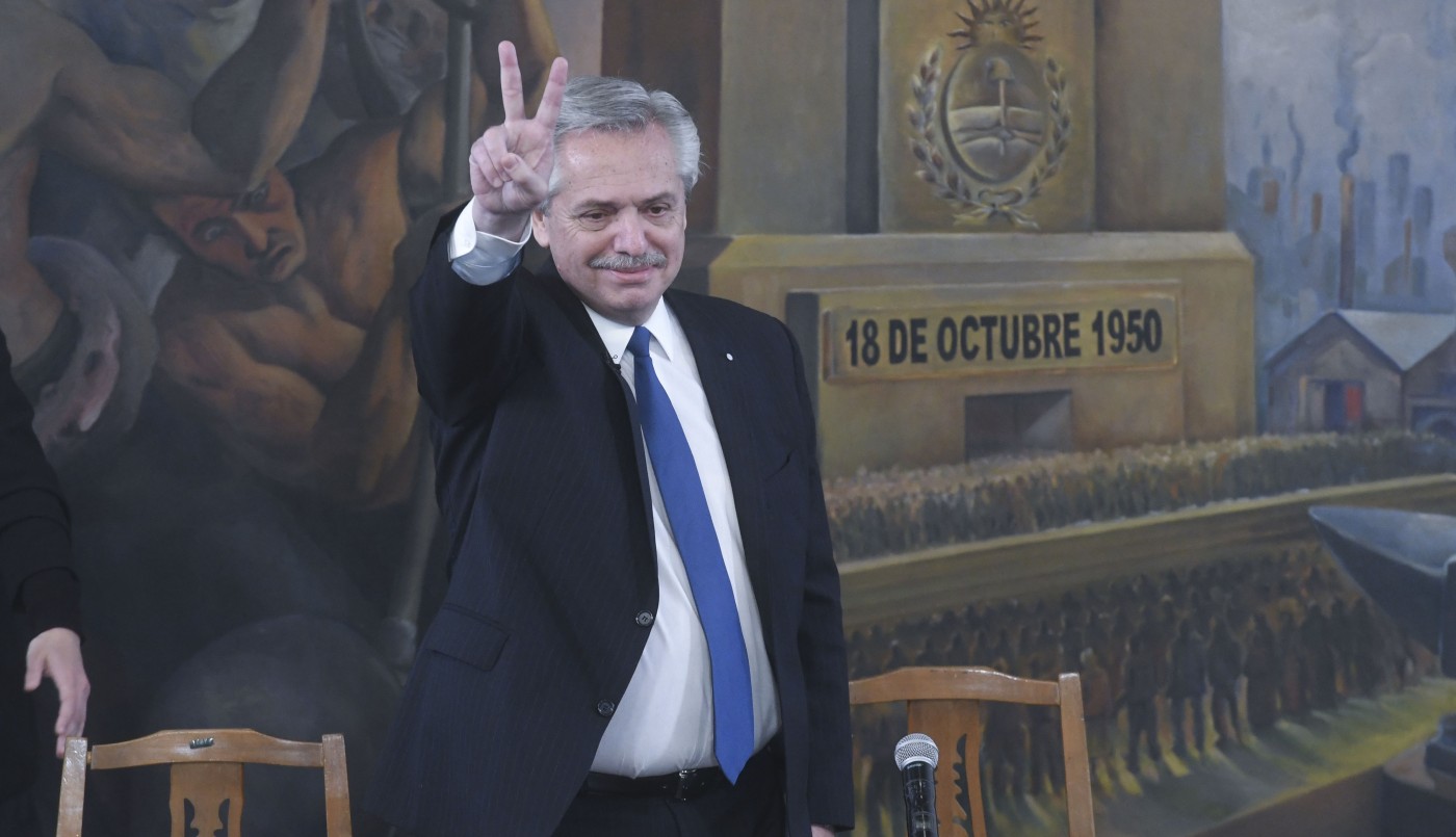 Alberto Fernández: "El poder no pasa por ver quién tiene la lapicera" | Política