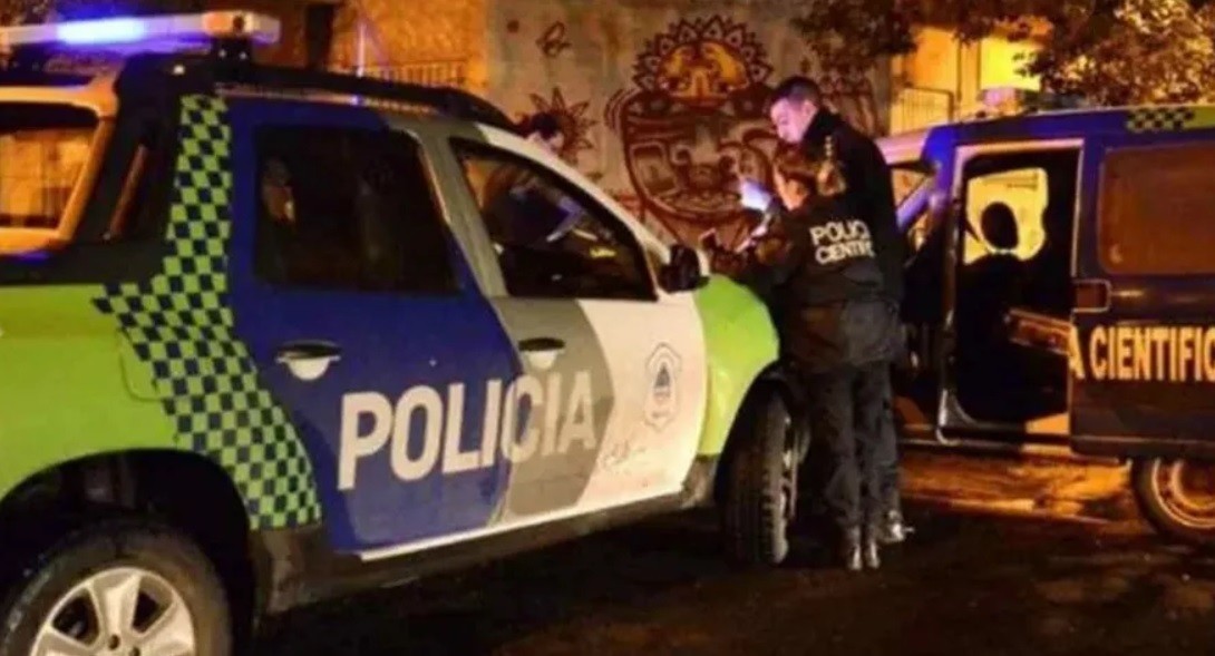 Ladrón de 17 años quiso asaltar a un repartidor: era un policía que se defendió y lo mató | Información General