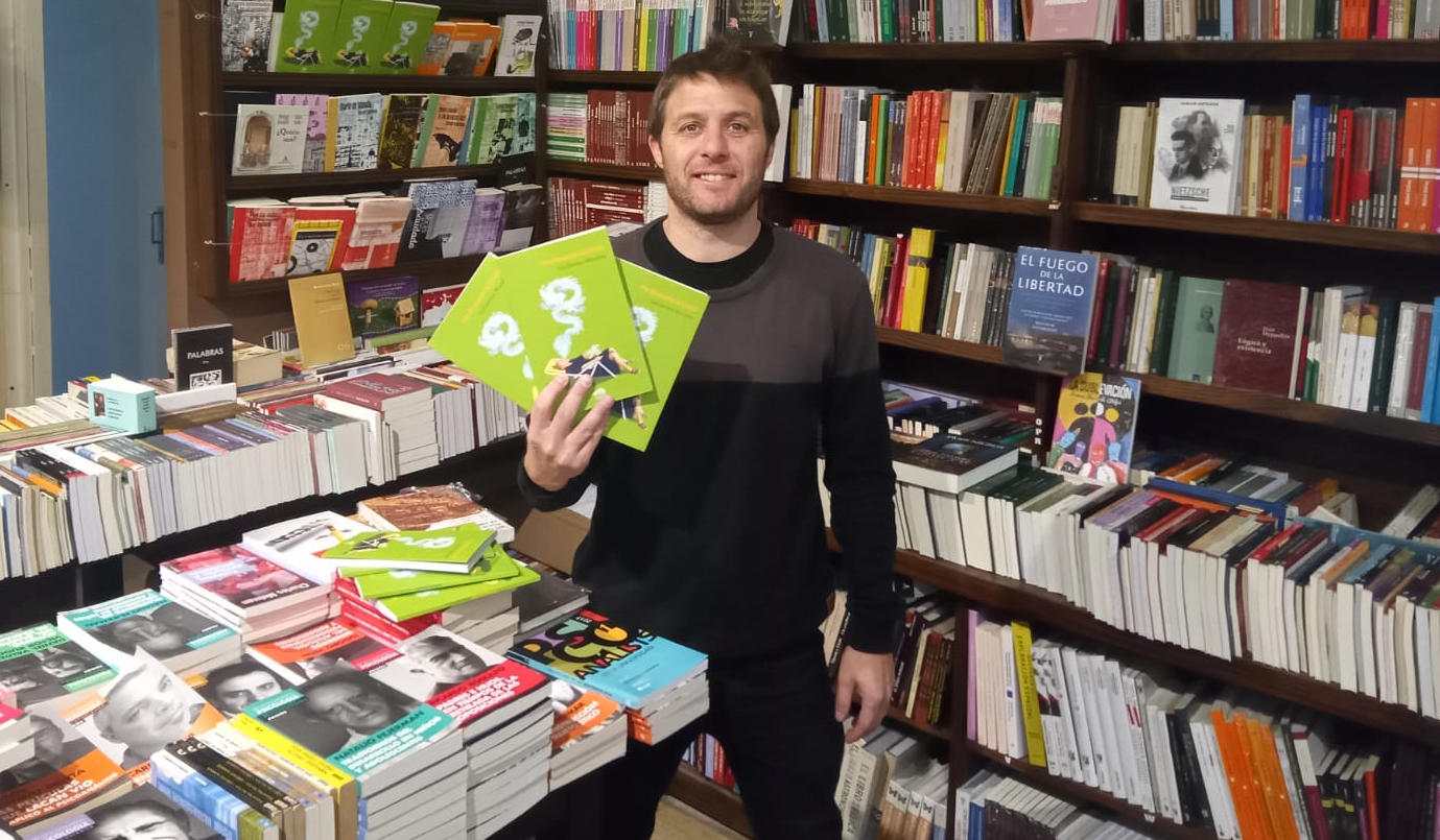 Escritor rosarino reflexiona sobre la pandemia en su último libro | Rosario y la región