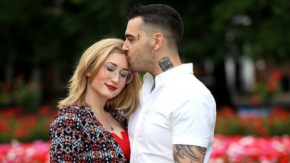 El calvario del hombre que dejó a su esposa por la ucraniana a la que habían dado refugio: "Llegué al límite de mis tarjetas de crédito" | Internacionales