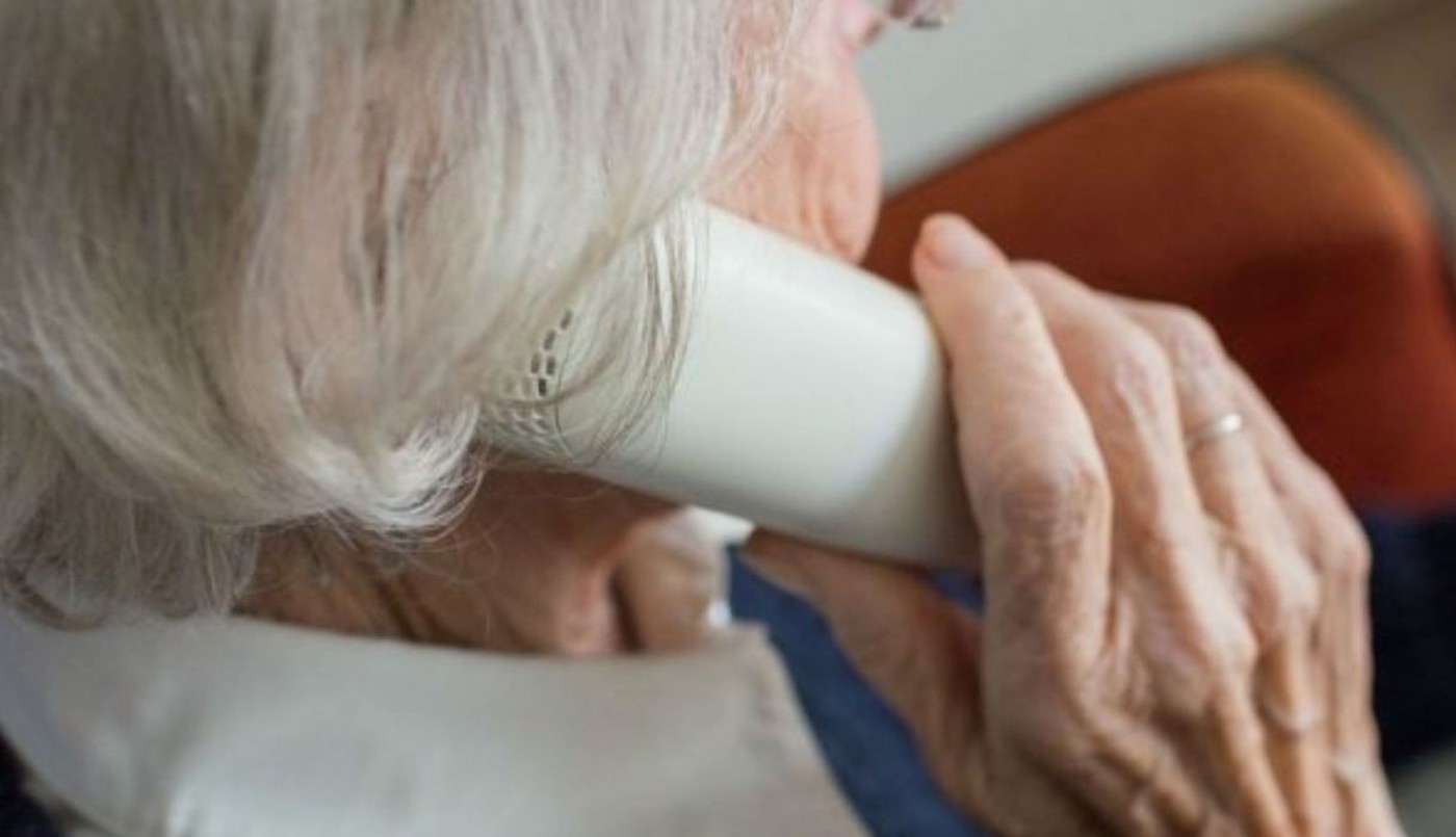 Estafaron con el "cuento del tío" a una mujer de 96 años | Información General