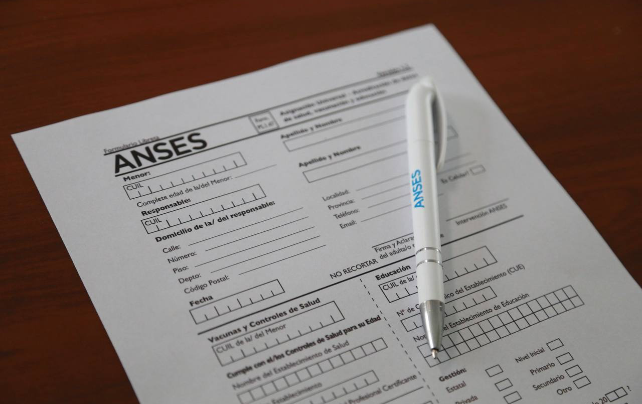 Libreta AUH: cómo acceder al cobro del 20% del complemento acumulado | Servicios