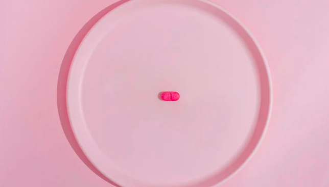 Laboratorio argentino lanza medicamento innovador de un solo comprimido diario para tratar el sida | Información General