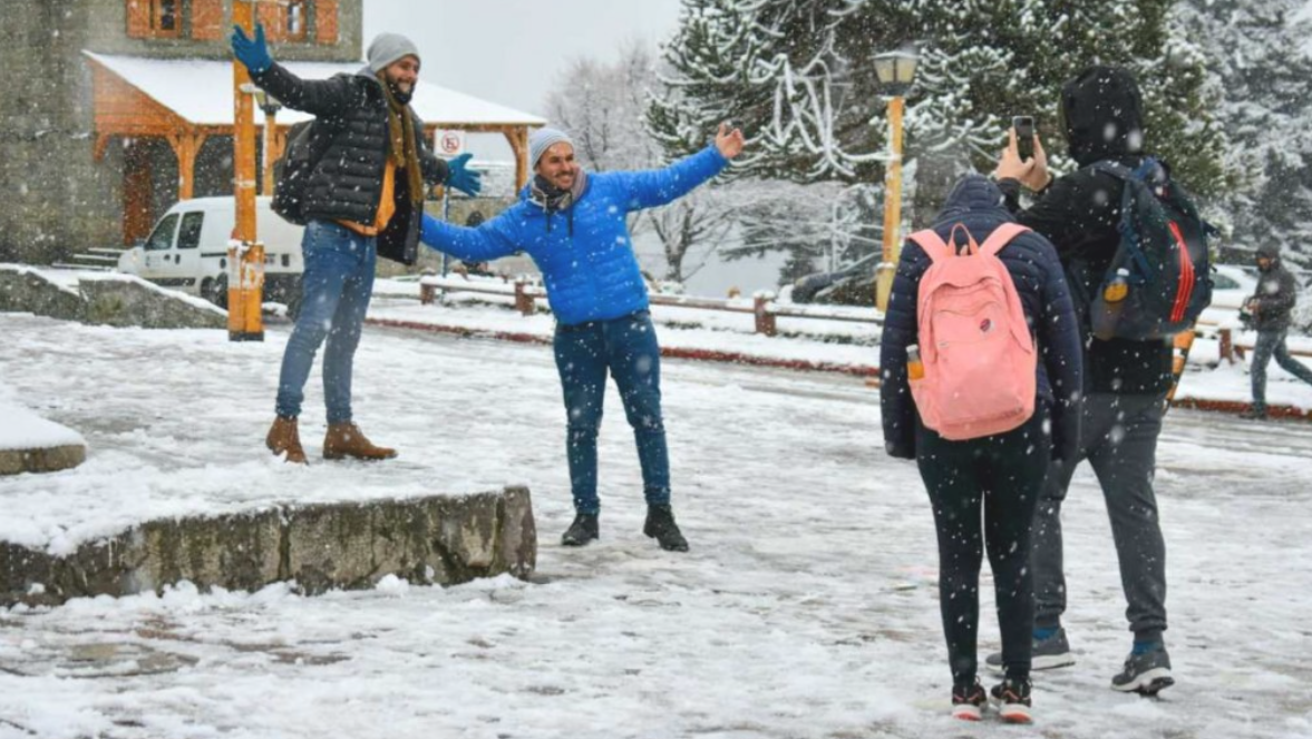 El fin de semana largo generó un movimiento económico de $20.000 millones | Economía y negocios
