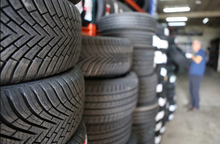 El dueño de Fate dijo que el precio de los neumáticos "es una estafa absoluta" | Información General