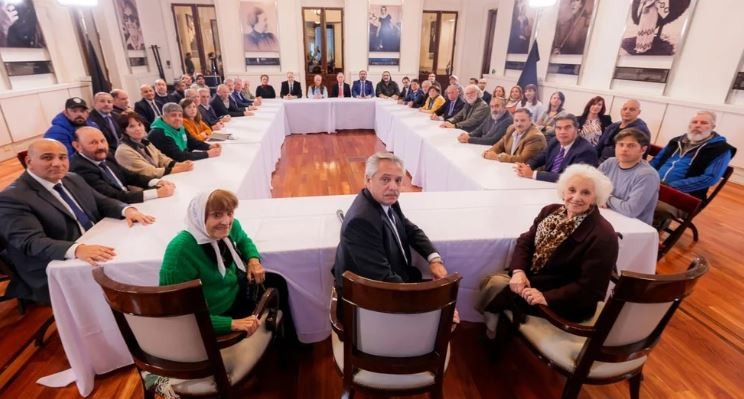 Alberto Fernández abogó por un "pacto democrático" contra la violencia y los discursos de odio | Política