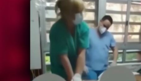 Separan del cargo a médicos y enfermeros que reían mientras hacían RCP a un paciente grave | Información General