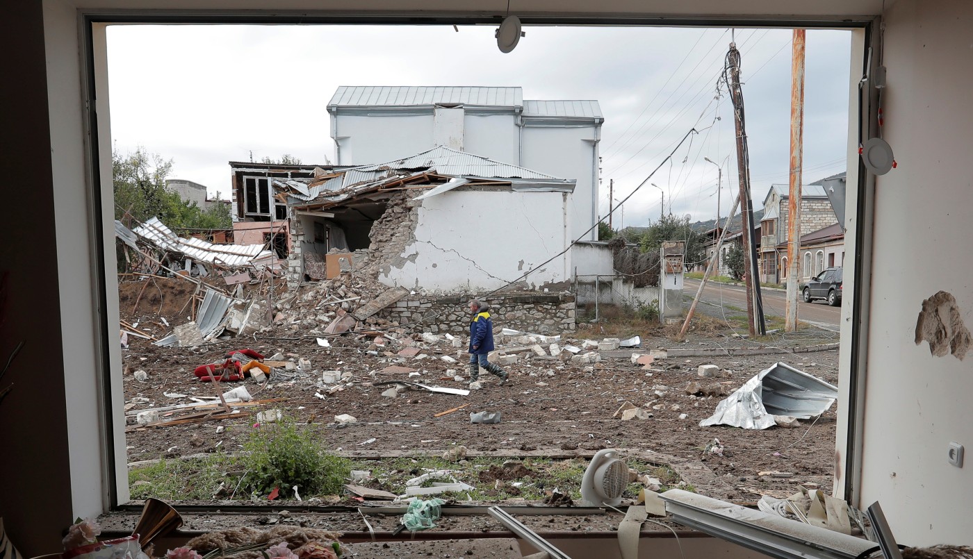 Armenia y Azerbaiyán acordaron un alto el fuego tras los combates que dejaron más de 150 muertos | Internacionales