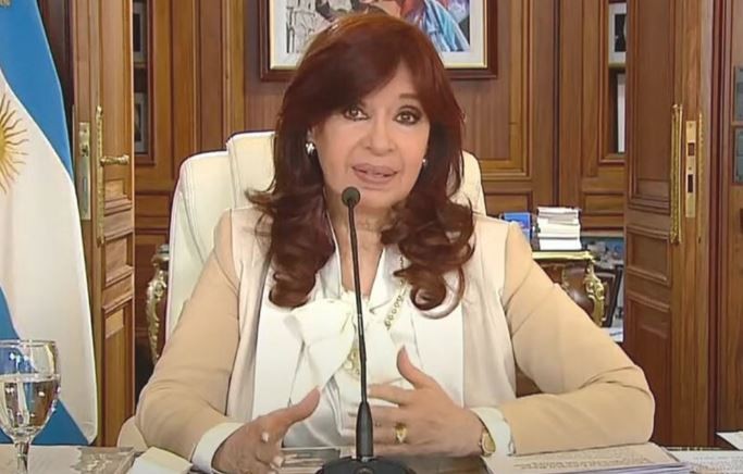 Vialidad: Cristina Kirchner ejerce su defensa en la última jornada de su alegato | Política
