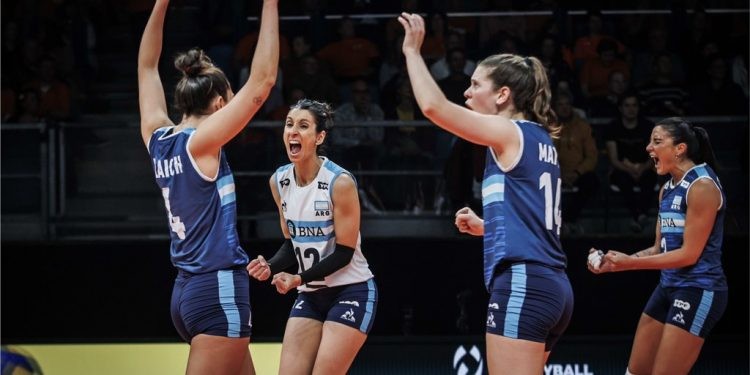 Las Panteras se clasificaron para jugar la próxima fase del Mundial de Voley | Deportes