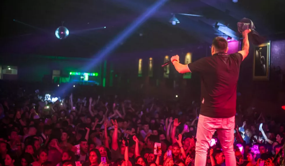 Murió electrocutado un técnico de La Banda de Carlitos | Información General