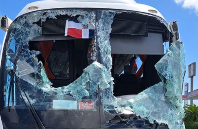 Tragedia en Punta Cana: son dos las argentinas muertas por el vuelco del micro | Internacionales