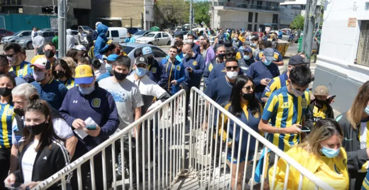 Prohíben a un hincha de Central ir a la cancha por deudor alimentario | Rosario y la región