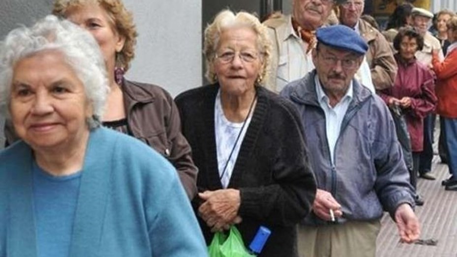 Cuáles son las fechas de cobro de jubilaciones y pensiones en noviembre | Servicios