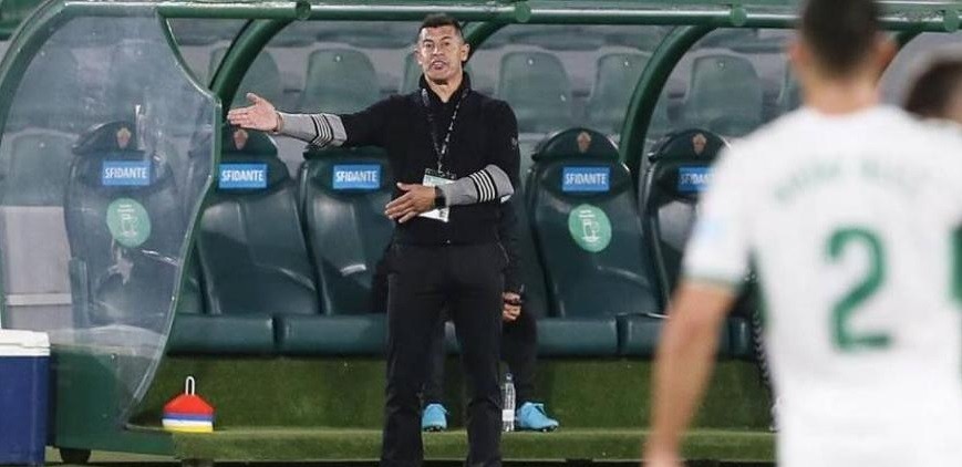 Jorge Almirón dejó de ser el DT del Elche tras cinco partidos | Deportes