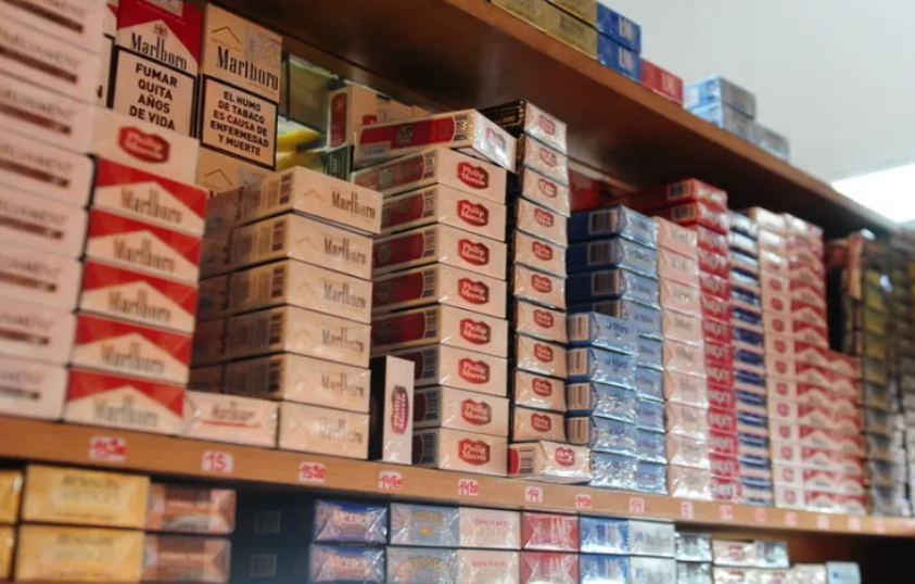 Fuerte aumento en el precio de los cigarrillos | Política y Economía
