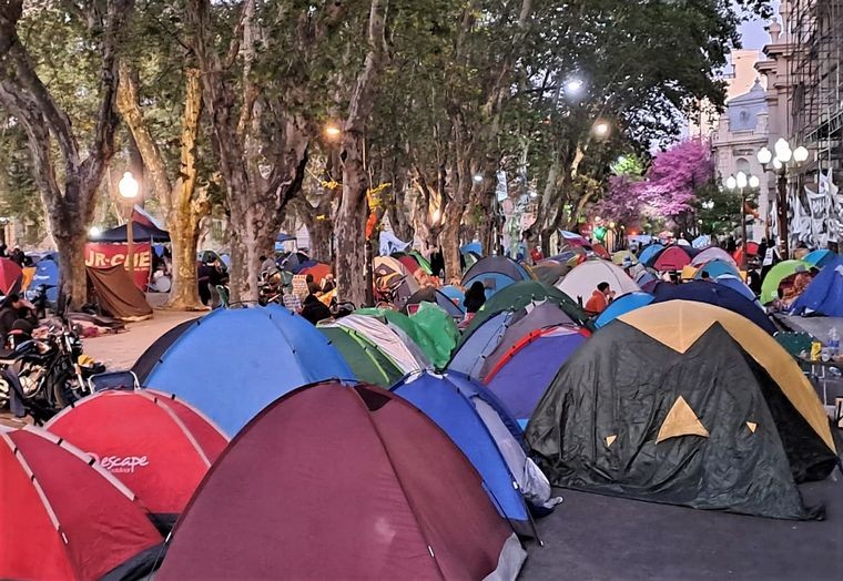 Nuevos cortes y acampes en la ciudad | Rosario y la región