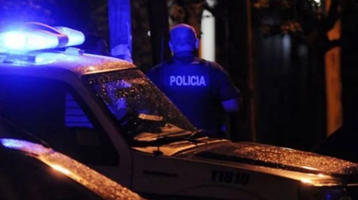 Balearon a un joven de 20 años en Rosario y dejaron un mensaje: "Con la mafia no se jode" | Información General