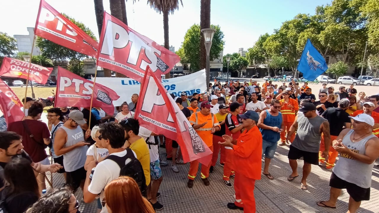 Imputan por usurpación a tres portuarios despedidos de TPR | Rosario y la región