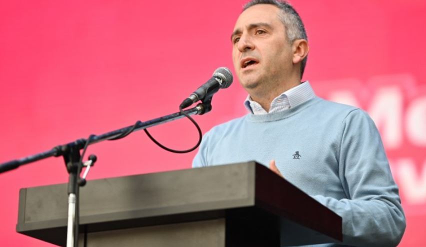 Andrés Larroque acusó a Alberto Fernández de minimizar el intento de atentado contra Cristina Kirchner | Política y Economía