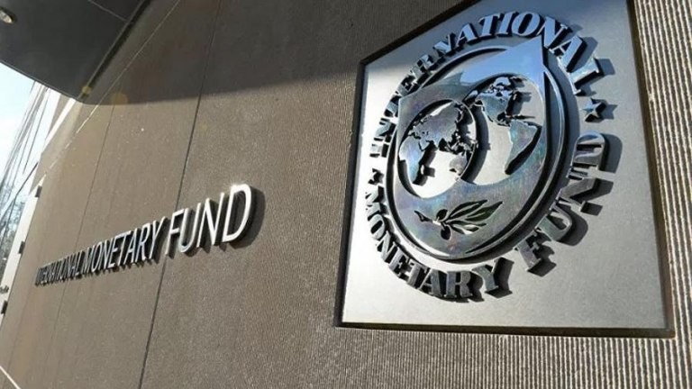 Recompra de deuda: el FMI le pide al Gobierno no poner en riesgo las reservas | Política y Economía