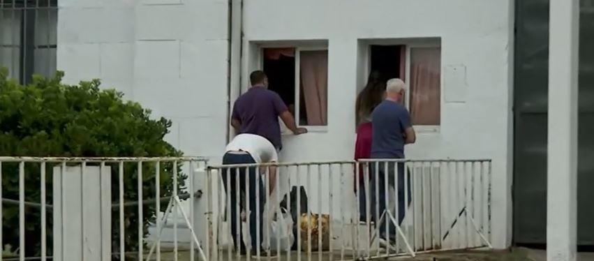 Caso Báez Sosa: los rugbiers recibieron la última visita de sus familiares antes del veredicto | Información General