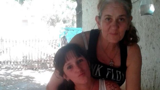 Una mujer asesinó a su mamá en Córdoba y luego llamó a la policía y confesó el crimen | Información General