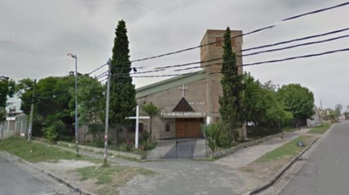 Lanús: un párroco impidió un femicidio en plena misa | Información General