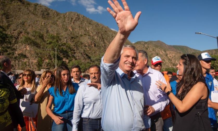 Alberto Fernández defendió las políticas sociales: "Si nos quieren llamar demagogos, que lo hagan" | Política y Economía