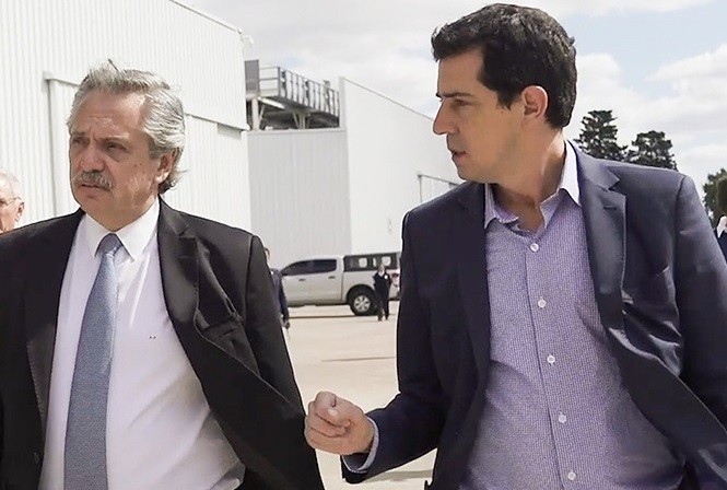 Gesto en medio de la interna en el Gobierno: De Pedro irá a la mesa política del Frente de Todos | Política y Economía