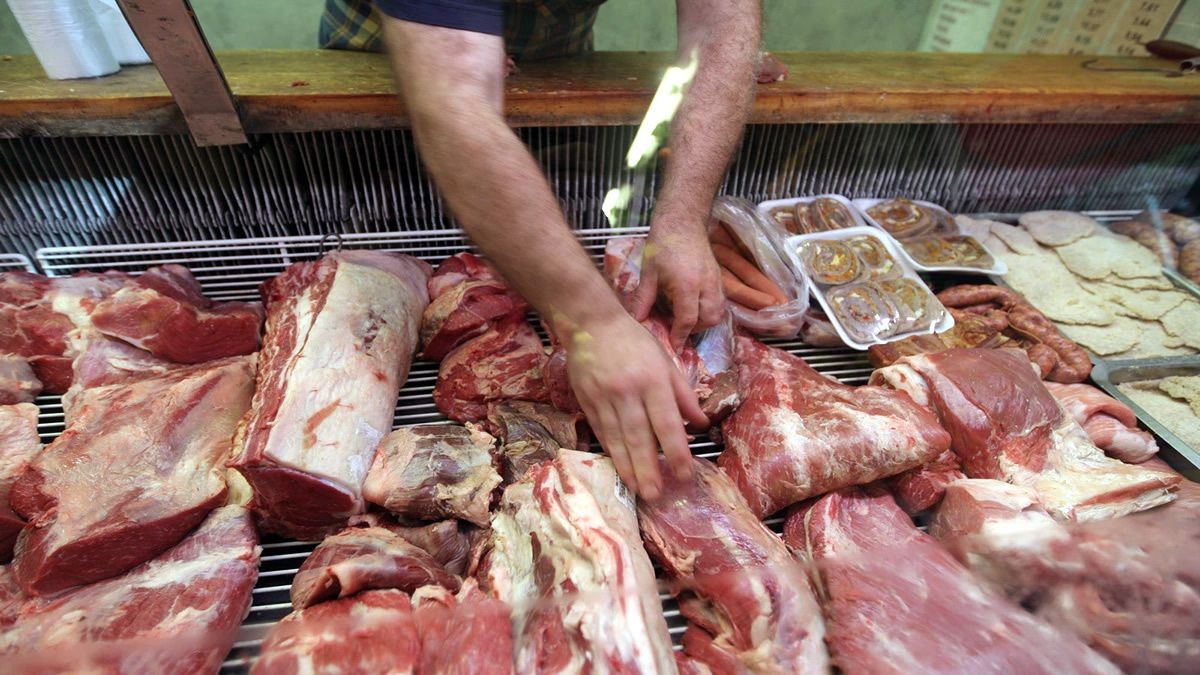 Reglamentaron el reintegro de 10% para compras en carnicerías con tarjetas de débito | Información General