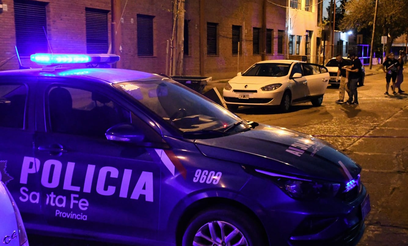 Doble crimen y un herido en enfrentamiento a tiros en Villa Gobernador Gálvez | Información General